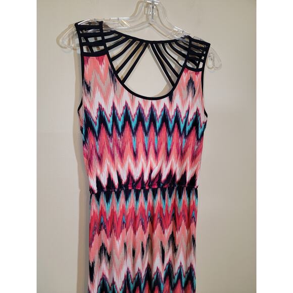 Trixxi Women's Chevron Maxi Dress Elastic Waist Scoop Neck Multicolor Size Large - Picture 2 of 7